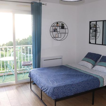 Appartement Vue sur fleuve, parking, Tram A à Cenon Extérieur photo
