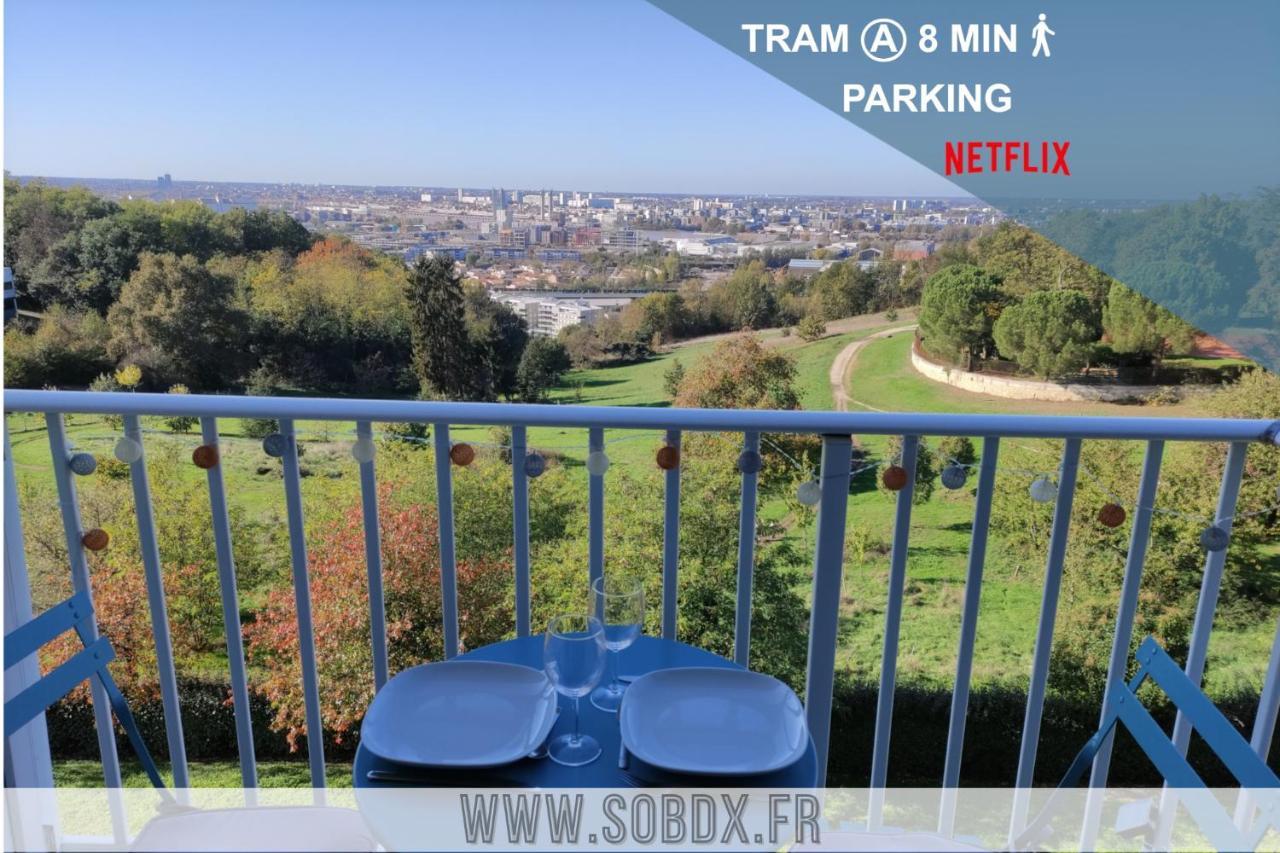 Appartement Vue sur fleuve, parking, Tram A à Cenon Extérieur photo