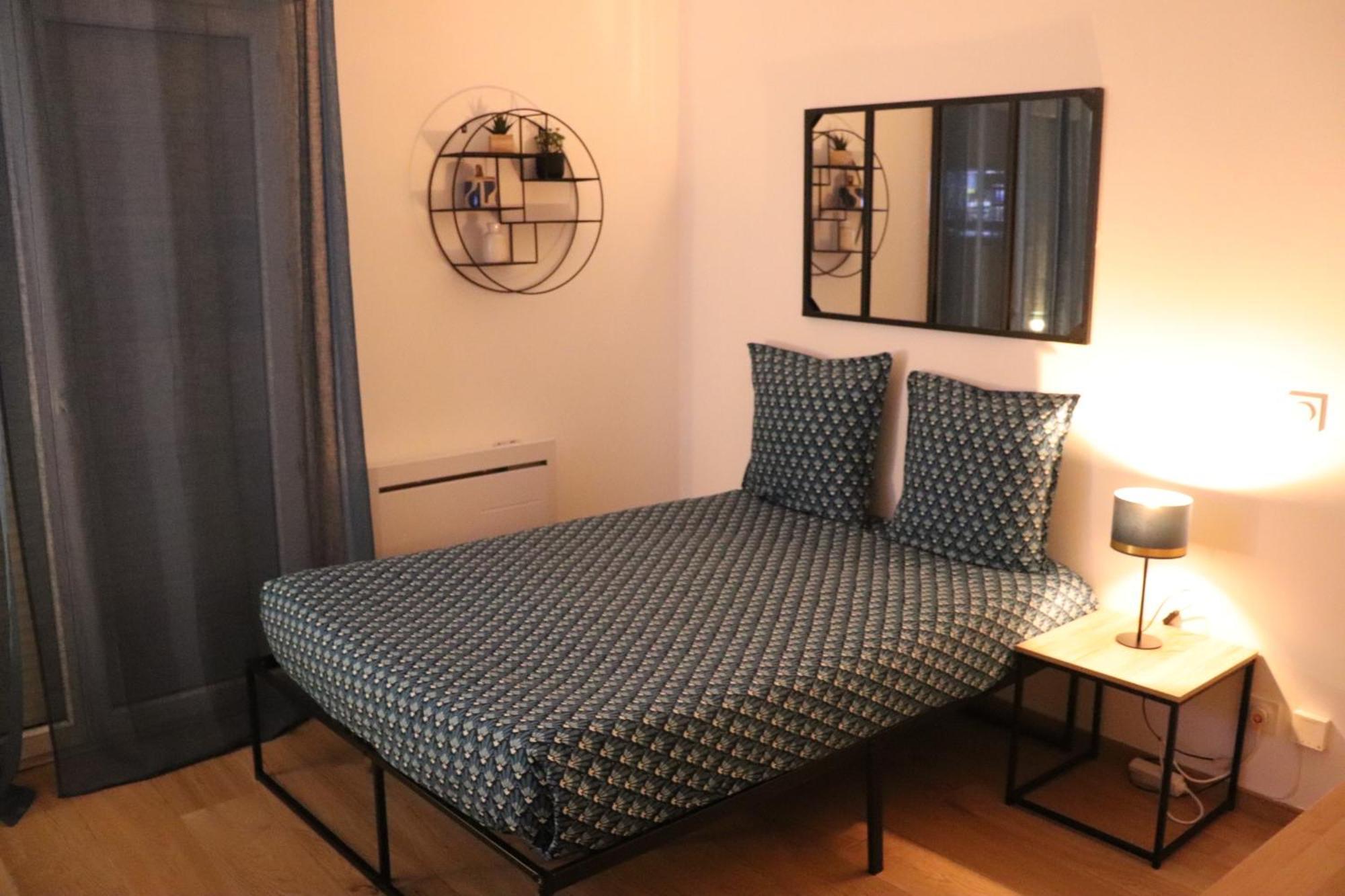 Appartement Vue sur fleuve, parking, Tram A à Cenon Extérieur photo